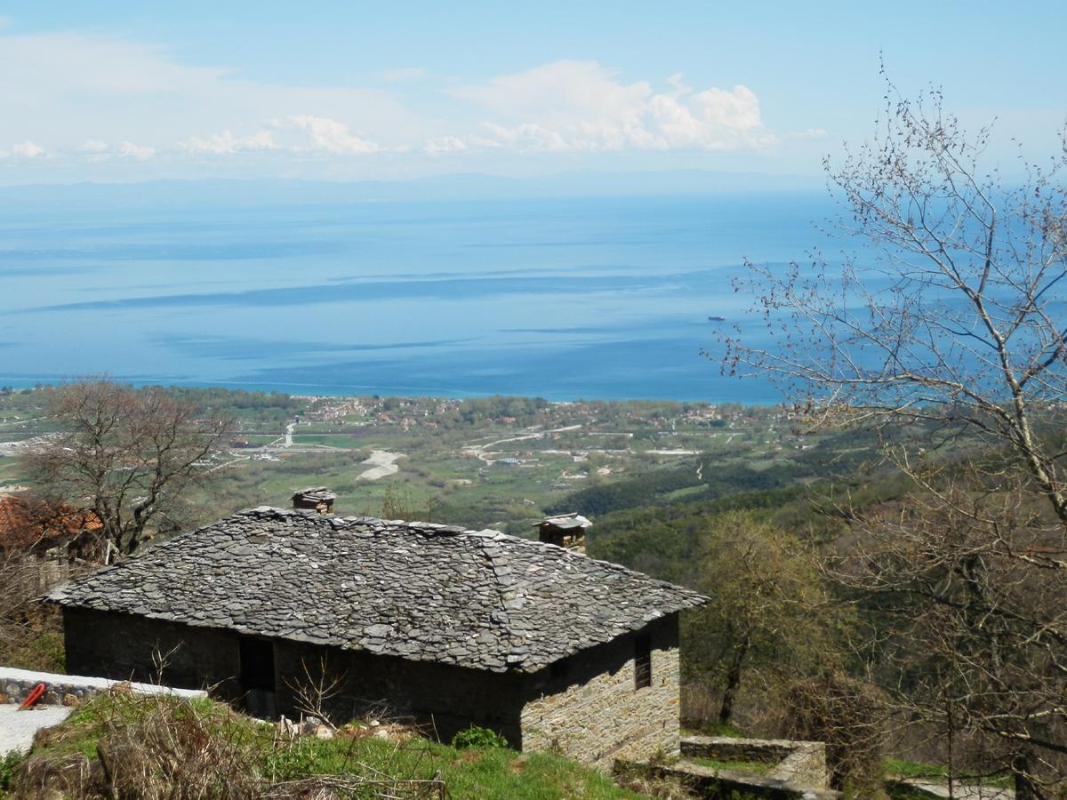 Sintrivanis Mountain Ano Skotina Eksteriør bilde